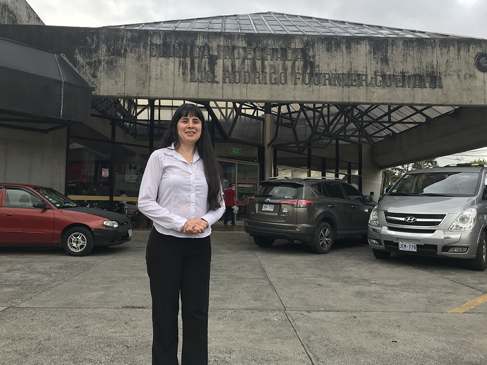 Canto en actividades religiosas Ministerio de Silvia Rodriguez